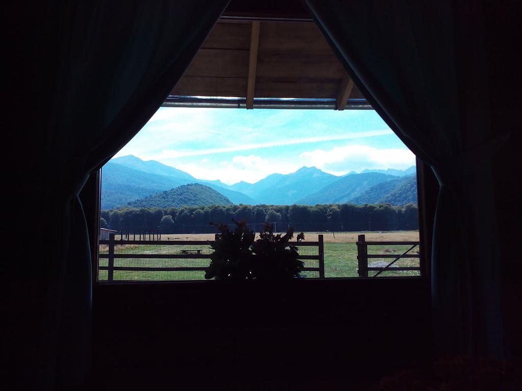 Casa Muntelui - Sambata Pension Sîmbăta de Sus Buitenkant foto