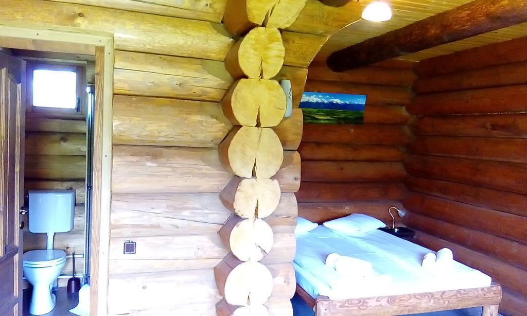 Casa Muntelui - Sambata Pension Sîmbăta de Sus Kamer foto